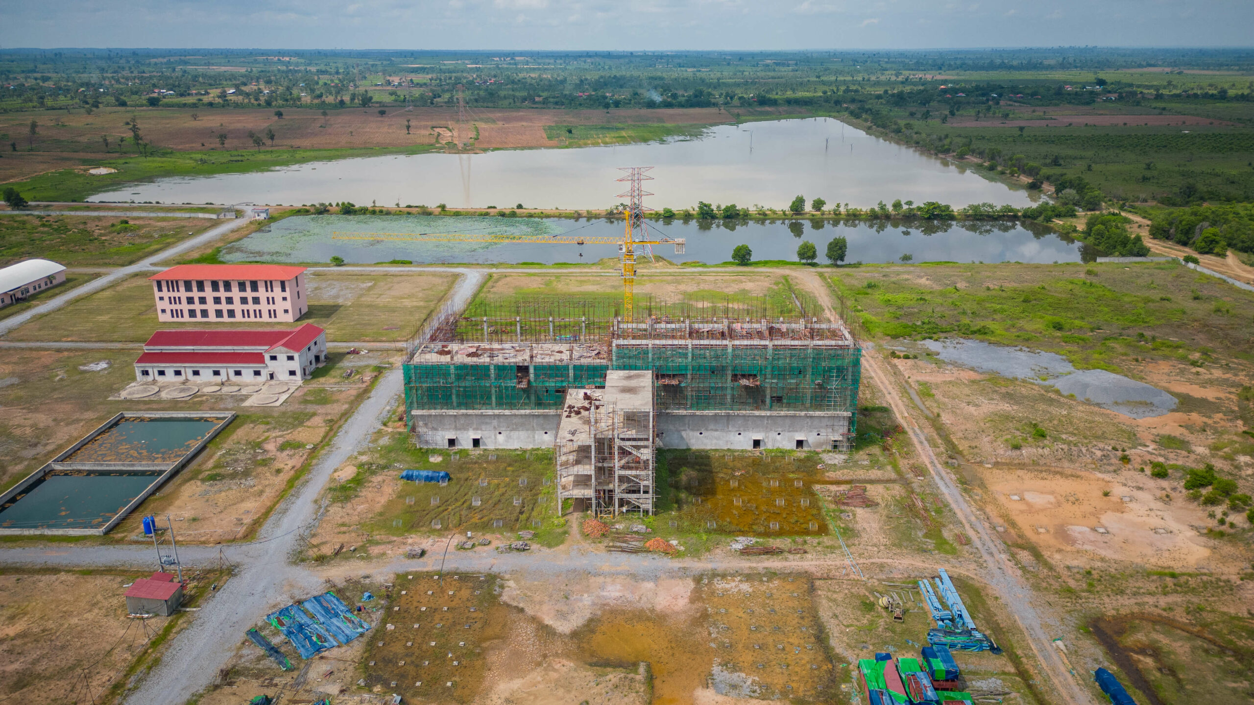 ការពឹងផ្អែកលើអគ្គីសនីធ្យូងថ្ម បង្អាក់ដំណើរការថាមពលនៅកម្ពុជា